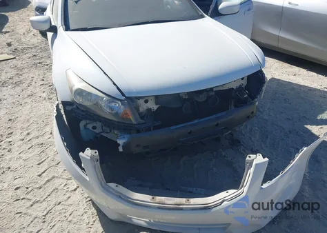 2011 Honda Accord 2.4 Ex-L из США, поврежденный, VIN 1HGCP2F8XBA101515